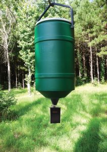 On Time Tomahawk VL Digital Hanging Feeder