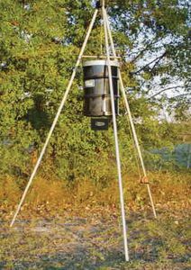 American Hunter 6/12 Volt Digital Spin Winch Up Feeder